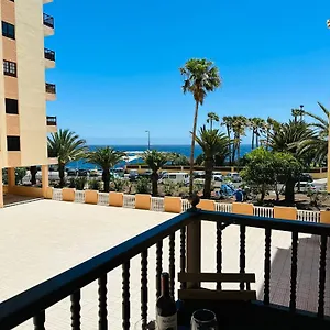 https://agua-marina.tenerifehoteles.net